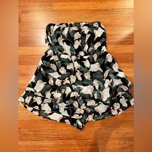 NWT EXPRESS ROMPER